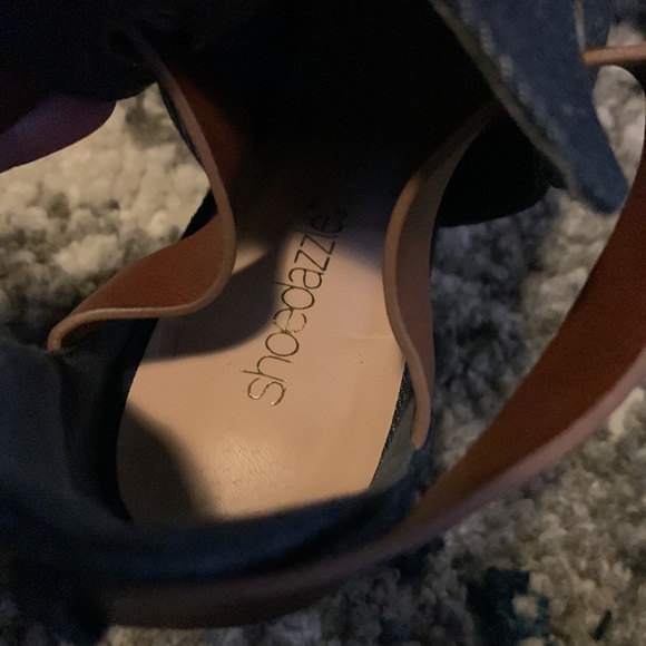 Denim and brown heels - Never worn - Picture 4 of 6